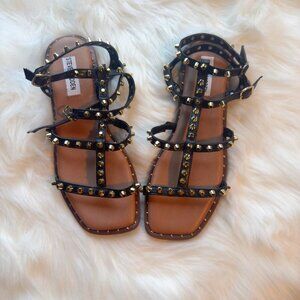 Women Steve Madden Sunnies spikes sandals Sz 7,5 NWOT
